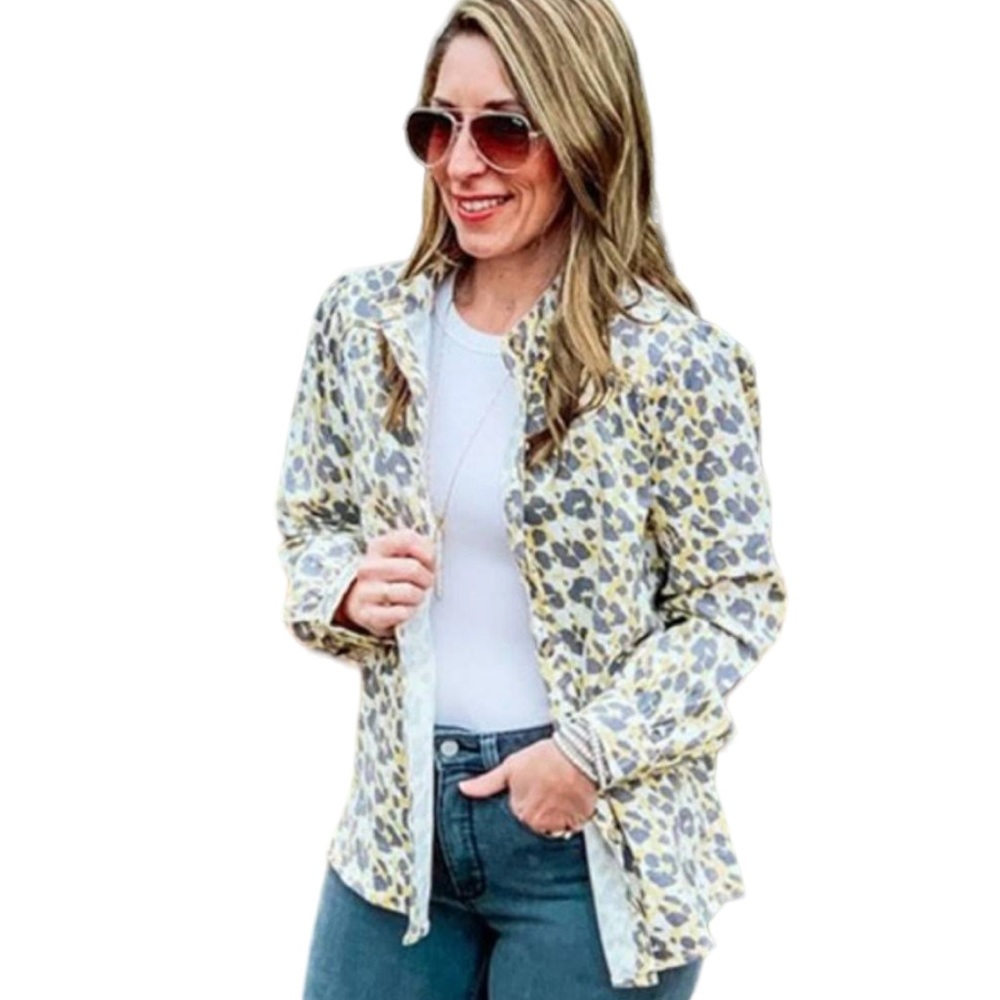 CAbi “Providence” Leopard Print Shirt Jacket (O)